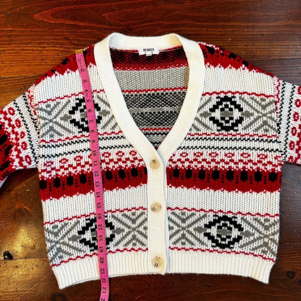 BB‎ Dakota- Winter Fair isle Oversized Cardigan. Size Medium - Picture 6 of 9